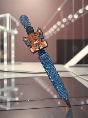 Blue Crystal Highland Cow Decorative Ballpoint Pen